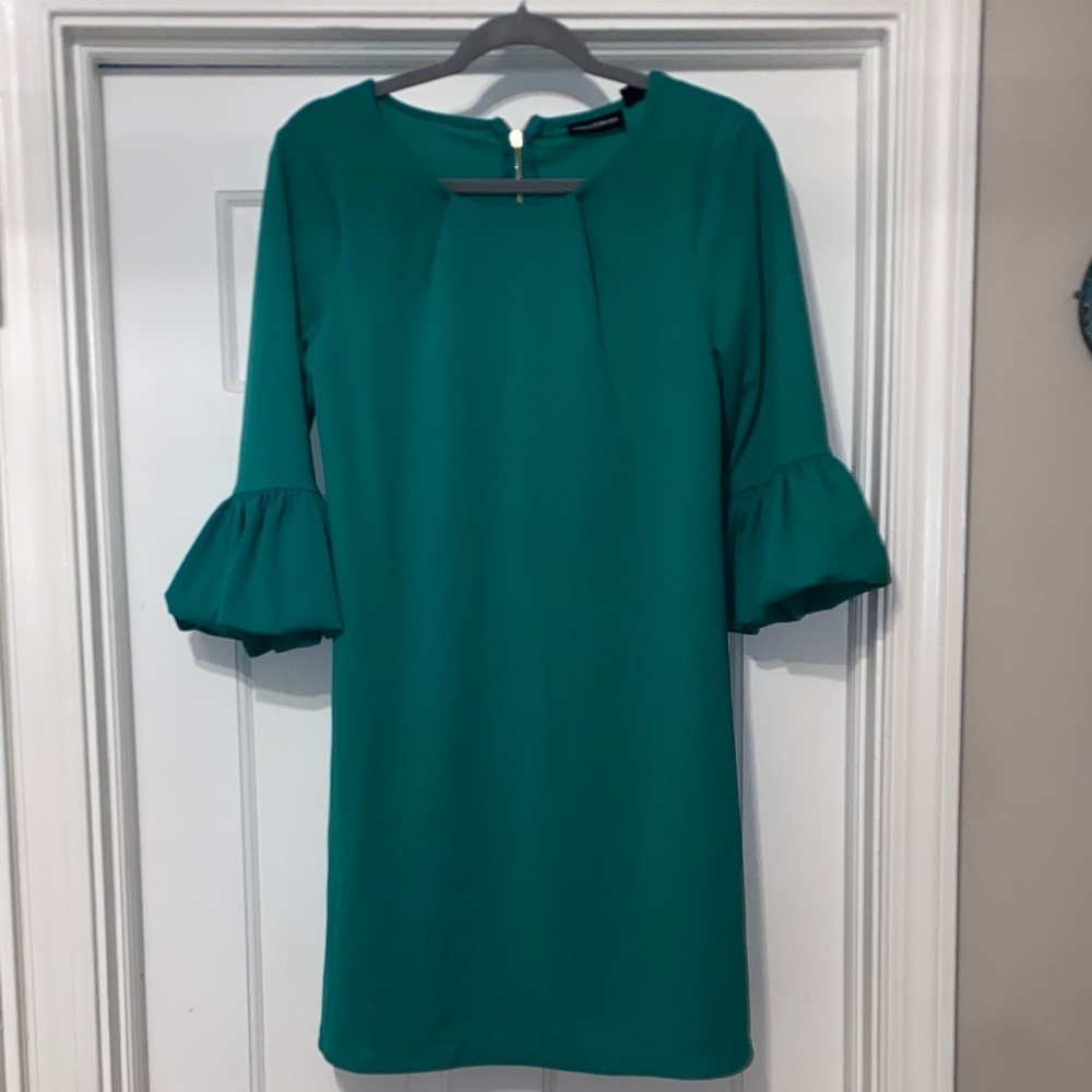 Nina Leonard  Emerald Bubble Sleeve Dress